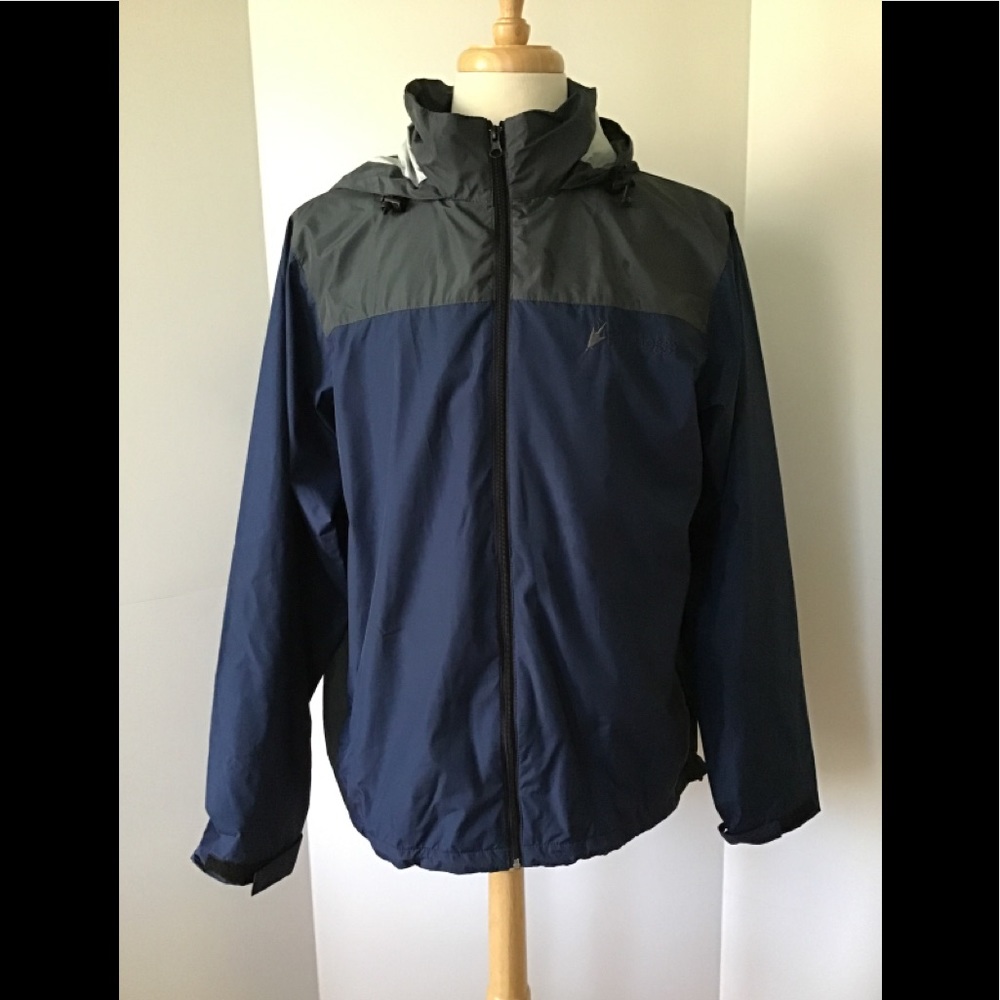 FROGG TOGGS  Outerwear Lightweight Rain/Wind Jacket (Size S/M)